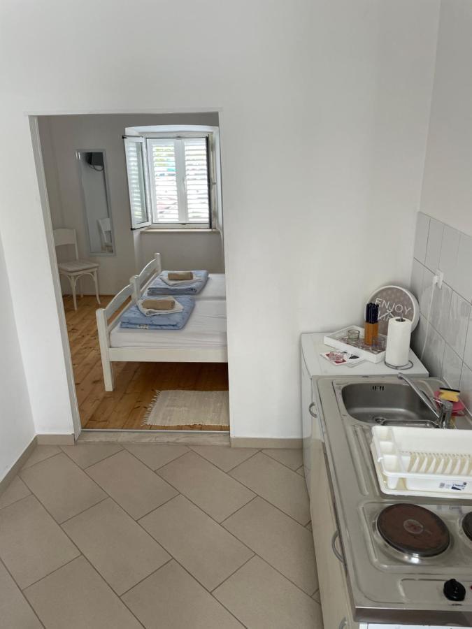 Tree Appartement Dubrovnik Buitenkant foto